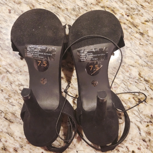 New! Worthington Chandler Black Heels - Picture 6 of 7